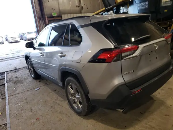 2T3P1RFV1RC447319 2024 TOYOTA RAV 4 - Image 2