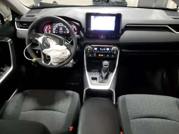 2T3P1RFV1RC468204 2024 TOYOTA RAV 4 - Image 8