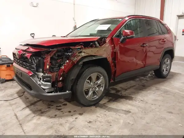 2T3P1RFV1RW423570 2024 TOYOTA RAV 4 - Image 2