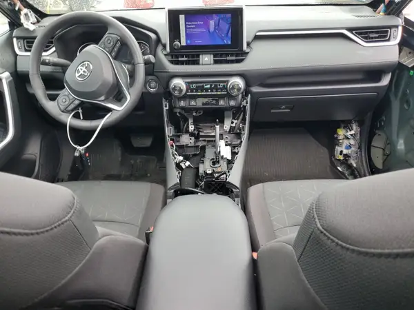 2T3P1RFV1RW428106 2024 TOYOTA RAV 4 - Image 8