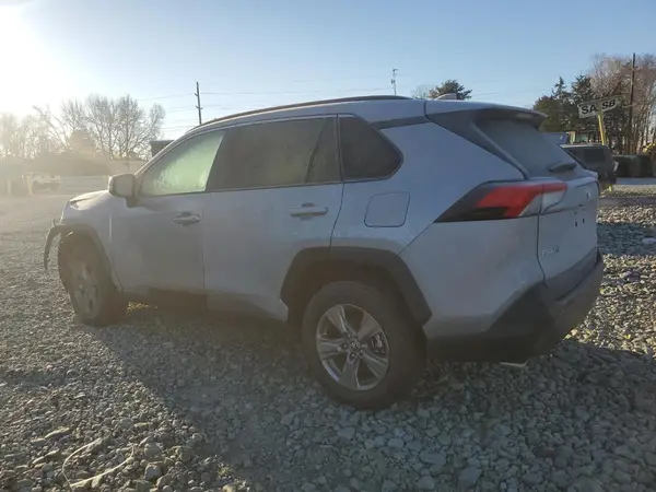 2T3P1RFV1RW463678 2024 TOYOTA RAV 4 - Image 2
