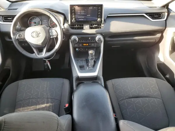 2T3P1RFV2KW020266 2019 TOYOTA RAV 4 - Image 8