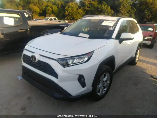 2T3P1RFV2MC144977 2021 TOYOTA RAV 4 - Image 2