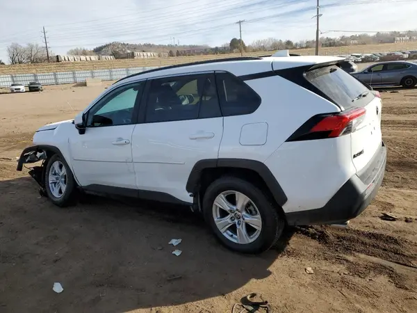 2T3P1RFV2MC215594 2021 TOYOTA RAV 4 - Image 2