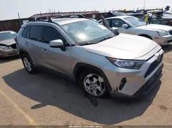 2T3P1RFV2MC218821 2021 TOYOTA RAV 4