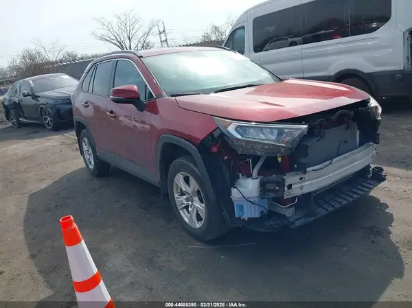 2T3P1RFV2MW181607 2021 TOYOTA RAV 4 - Image 1