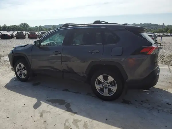 2T3P1RFV2NC277952 2022 TOYOTA RAV 4 - Image 2