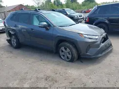 2T3P1RFV2NC303143 2022 TOYOTA RAV 4