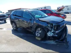 2T3P1RFV2NW284365 2022 TOYOTA RAV 4