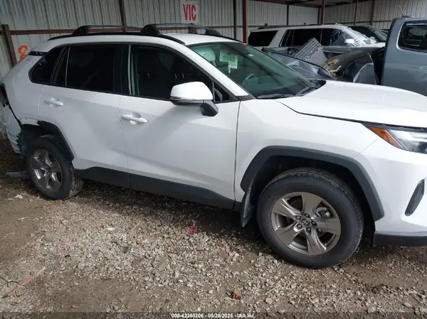2T3P1RFV2PC347498 2023 TOYOTA RAV 4 - Image 1