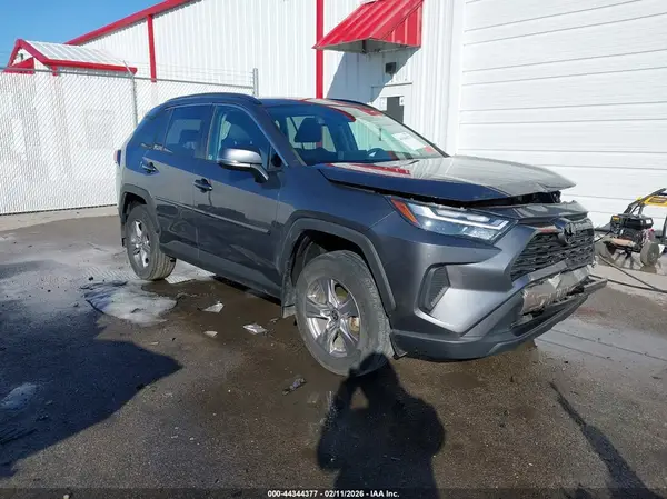 2T3P1RFV2PW399406 2023 TOYOTA RAV 4 - Image 1