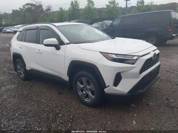 2T3P1RFV2RC422915 2024 TOYOTA RAV 4 - Image 1