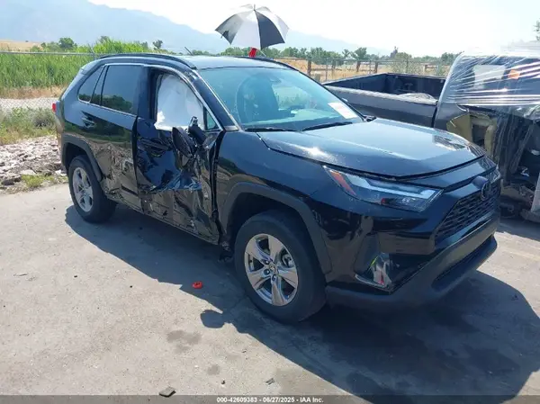 2T3P1RFV2RC441920 2024 TOYOTA RAV 4 - Image 1