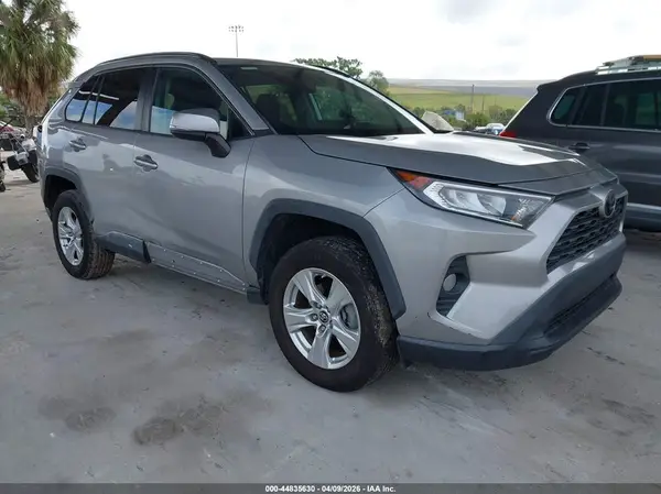 2T3P1RFV3KW025931 2019 TOYOTA RAV 4 - Image 1