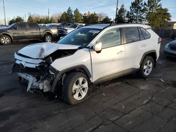 2T3P1RFV3MC147452 2021 TOYOTA RAV 4 - Image 1