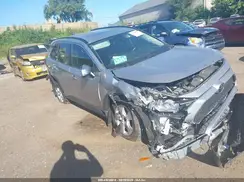 2T3P1RFV3MC161738 2021 TOYOTA RAV 4