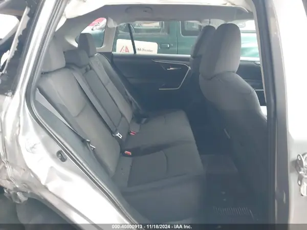 2T3P1RFV3MC191290 2021 TOYOTA RAV 4 - Image 8