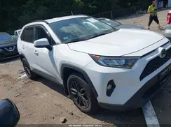 2T3P1RFV3MC207858 2021 TOYOTA RAV 4