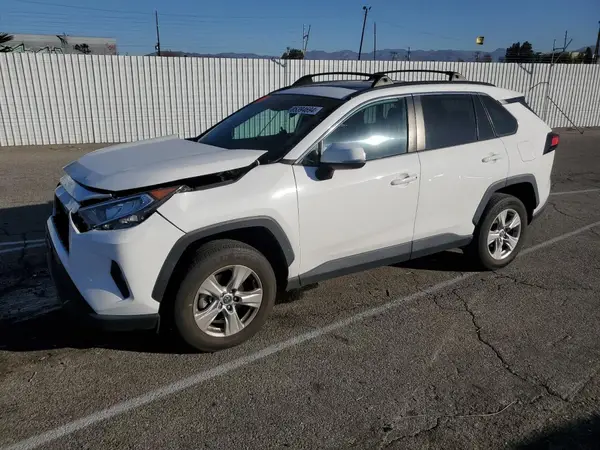 2T3P1RFV3MC256039 2021 TOYOTA RAV 4 - Image 1