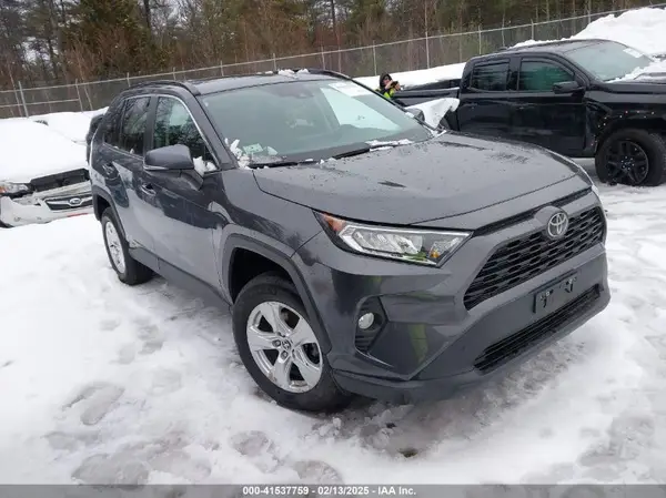 2T3P1RFV3MW175931 2021 TOYOTA RAV 4 - Image 1