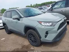 2T3P1RFV3MW241944 2021 TOYOTA RAV 4