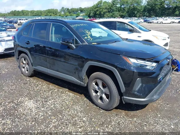 2T3P1RFV3NC266782 2022 TOYOTA RAV 4 - Image 1