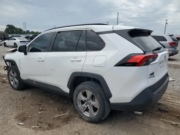 2T3P1RFV3NC303992 2022 TOYOTA RAV 4 - Image 2