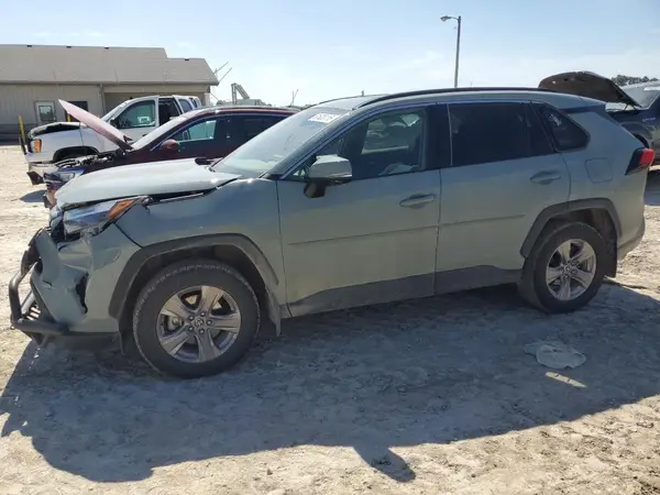 2T3P1RFV3NW302260 2022 TOYOTA RAV 4 - Image 1