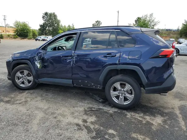 2T3P1RFV3NW313761 2022 TOYOTA RAV 4 - Image 2