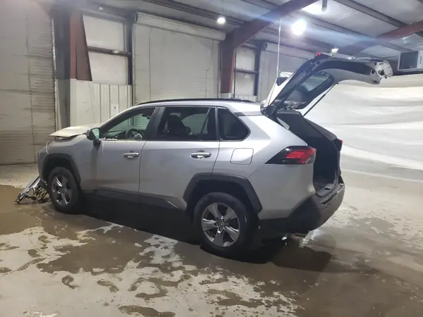 2T3P1RFV3PC327843 2023 TOYOTA RAV 4 - Image 2