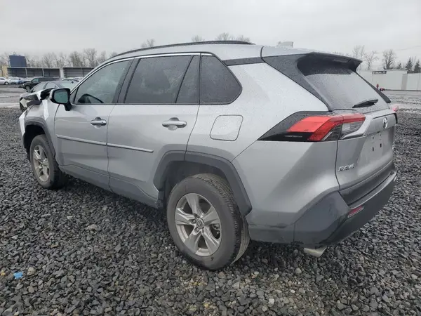 2T3P1RFV3PC364102 2023 TOYOTA RAV 4 - Image 2