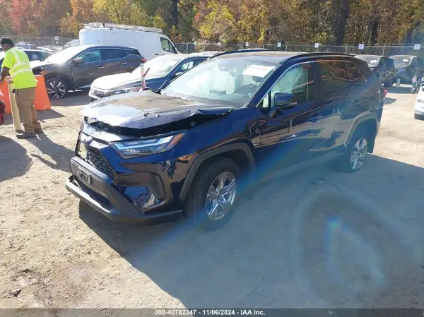 2T3P1RFV3PW393310 2023 TOYOTA RAV 4 - Image 2
