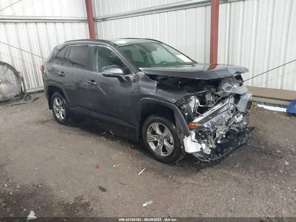 2T3P1RFV3RC410627 2024 TOYOTA RAV 4 - Image 1