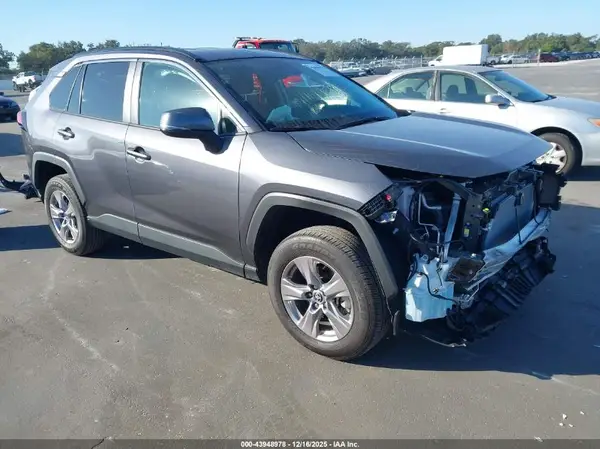 2T3P1RFV3RC468835 2024 TOYOTA RAV 4 - Image 1
