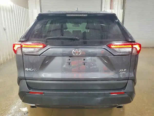 2024 TOYOTA RAV 4 auction photo 6