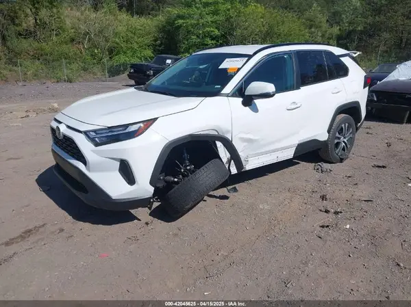 2T3P1RFV3SW507606 2025 TOYOTA RAV 4 - Image 2