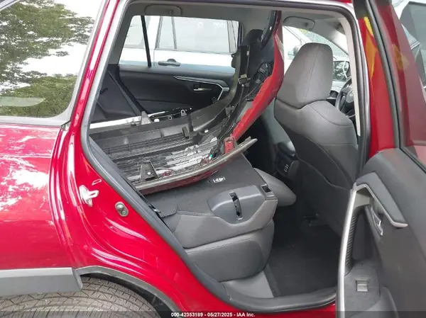 2T3P1RFV3SW515706 2025 TOYOTA RAV 4 - Image 8