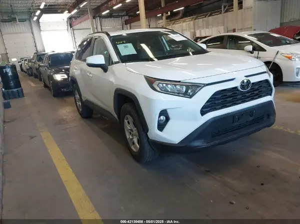 2T3P1RFV4KC006371 2019 TOYOTA RAV 4 - Image 1