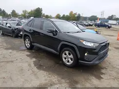 2T3P1RFV4KC038060 2019 TOYOTA RAV 4