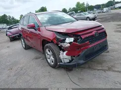 2T3P1RFV4KW038011 2019 TOYOTA RAV 4