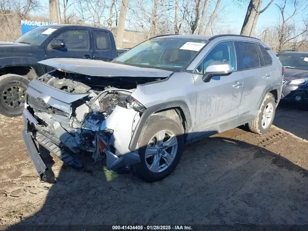 2T3P1RFV4MC160114 2021 TOYOTA RAV 4 - Image 2