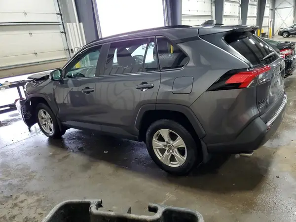 2T3P1RFV4MC217878 2021 TOYOTA RAV 4 - Image 2