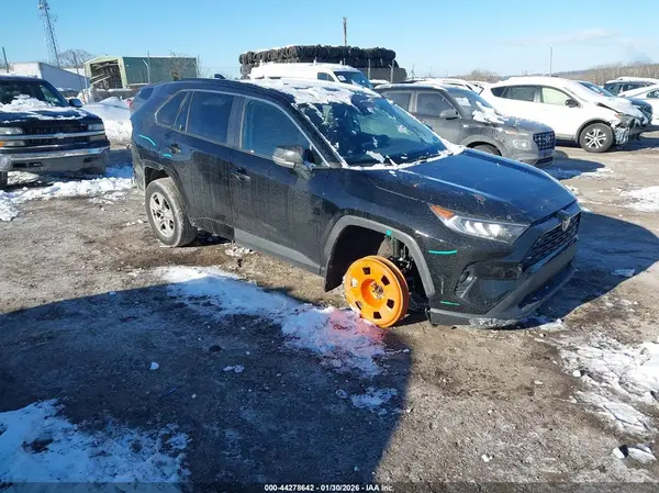 2T3P1RFV4MC237886 2021 TOYOTA RAV 4 - Image 1