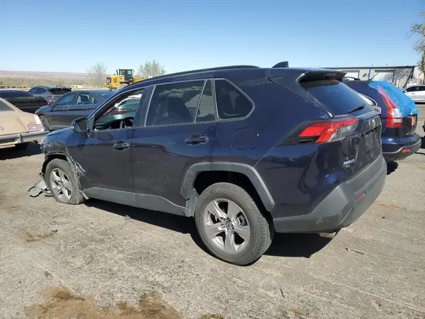 2T3P1RFV4NW264439 2022 TOYOTA RAV 4 - Image 2