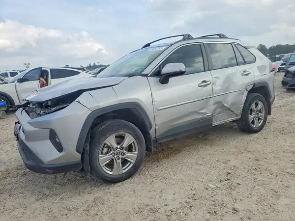 2T3P1RFV4NW313428 2022 TOYOTA RAV 4 - Image 1