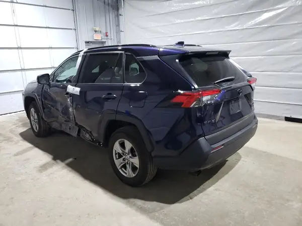 2T3P1RFV4NW316569 2022 TOYOTA RAV 4 - Image 2