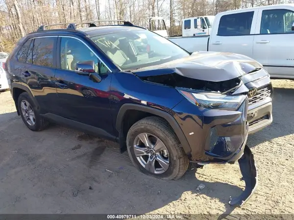 2T3P1RFV4NW327832 2022 TOYOTA RAV 4 - Image 1