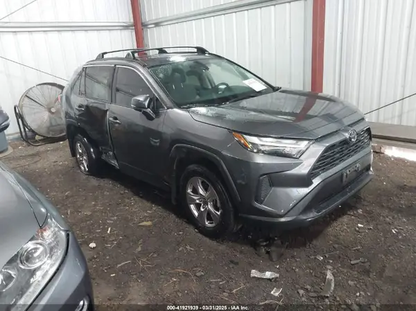 2T3P1RFV4PC340763 2023 TOYOTA RAV 4 - Image 1