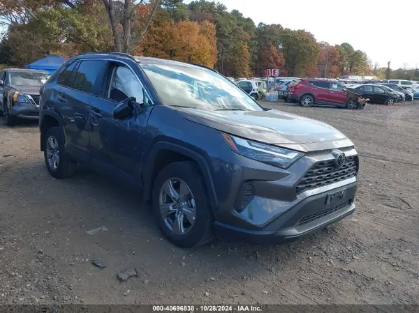 2T3P1RFV4PW392358 2023 TOYOTA RAV 4 - Image 1