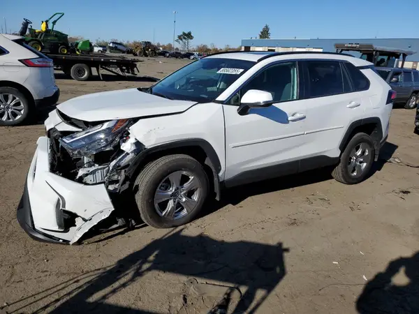 2T3P1RFV4RW438032 2024 TOYOTA RAV 4 - Image 1
